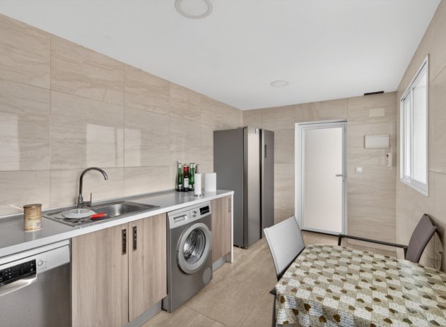 Herverkoop - Villa - Alicante - Rebolledo