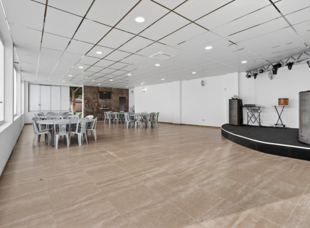 Herverkoop - Villa - Alicante - Rebolledo