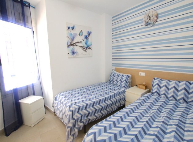 Resale - Apartment / Flat * - Playa Flamenca *
