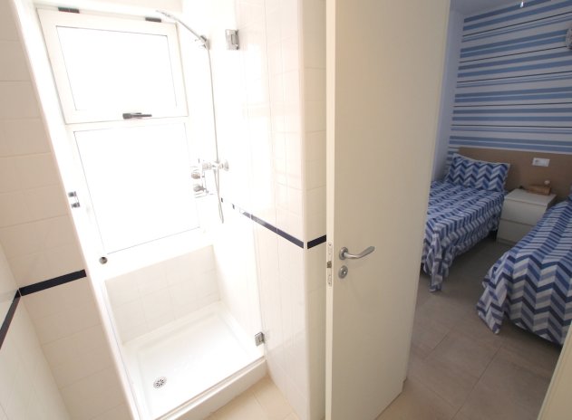 Resale - Apartment / Flat * - Playa Flamenca *