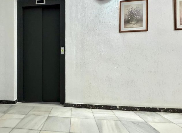 Revente - Appartement - Almoradí