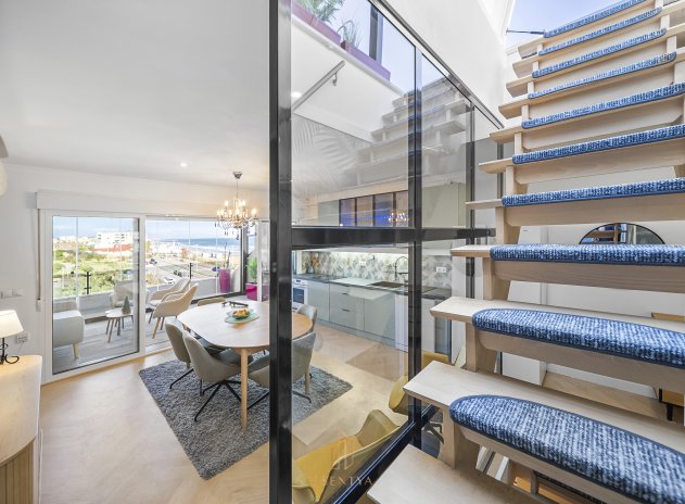 Herverkoop - Finca / Plattelands Woning - Torrevieja