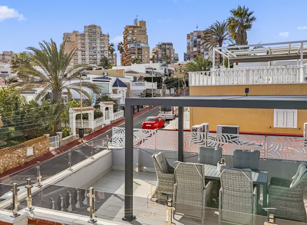 Herverkoop - Finca / Plattelands Woning - Torrevieja