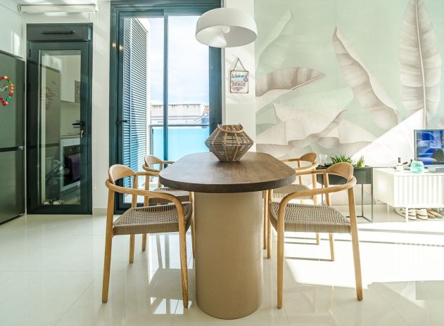 Herverkoop - Appartement - Torrevieja - Calas Blancas
