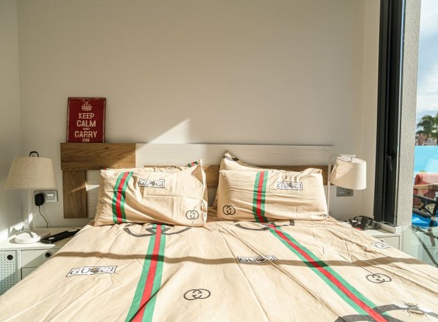 Herverkoop - Appartement - Torrevieja - Calas Blancas