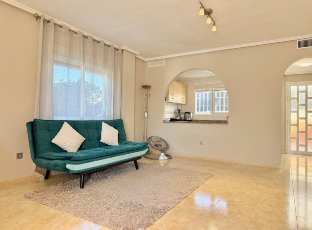 Resale - Villa * - Ciudad Quesada * - Doña Pepa *