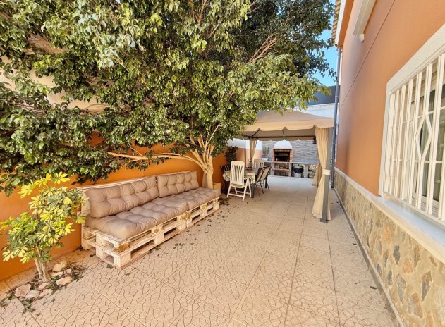 Resale - Villa * - Ciudad Quesada * - Doña Pepa *