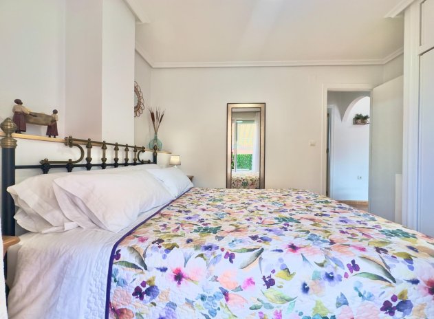 Revente - Appartement - Torrevieja - La Mata