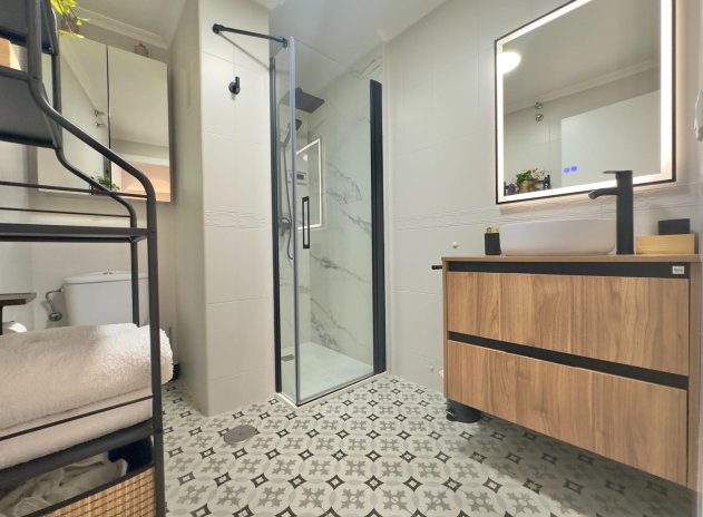 Revente - Appartement - Torrevieja - La Mata