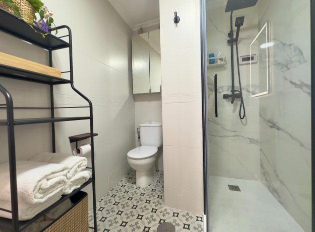 Revente - Appartement - Torrevieja - La Mata