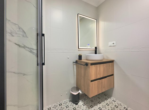 Revente - Appartement - Torrevieja - La Mata