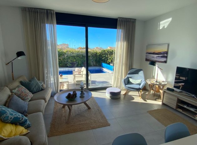 Reventa - Villa - Benijofar