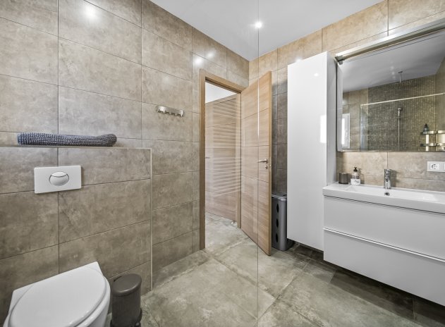 Revente - Villa - Orihuela Costa - La Zenia