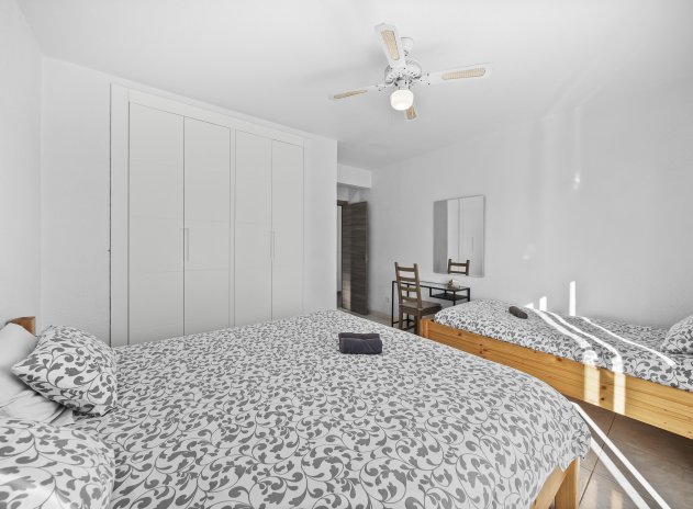 Revente - Villa - Orihuela Costa - La Zenia