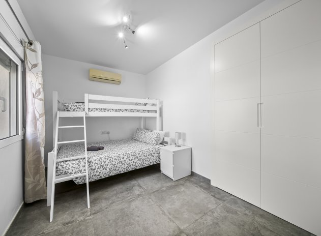 Revente - Villa - Orihuela Costa - La Zenia