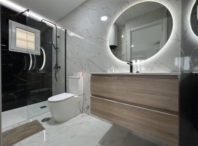 Resale - Apartment / Flat * - Ciudad Quesada *