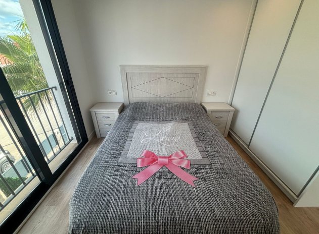 Resale - Villa * - Ciudad Quesada *