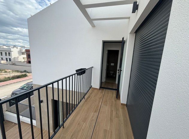 Resale - Villa * - Ciudad Quesada *