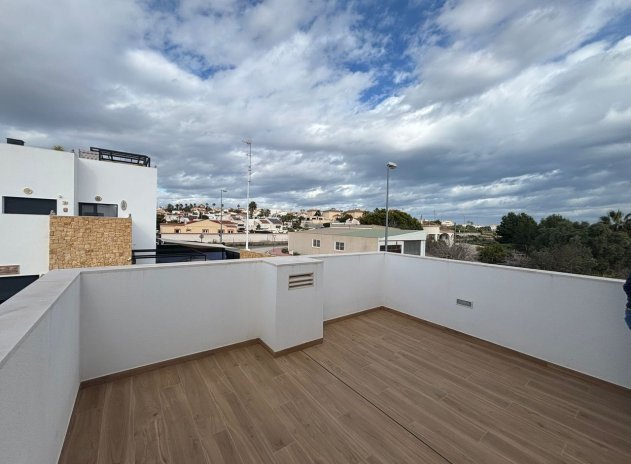 Resale - Villa * - Ciudad Quesada *