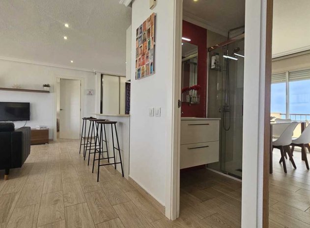 Resale - Apartment / Flat * - Mil Palmeras *