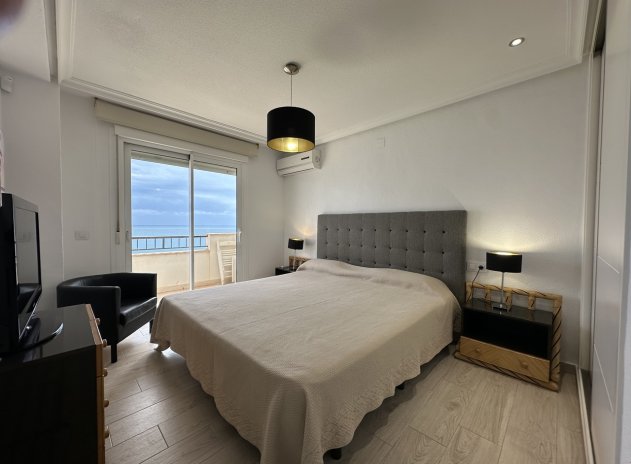 Resale - Apartment / Flat * - Mil Palmeras *