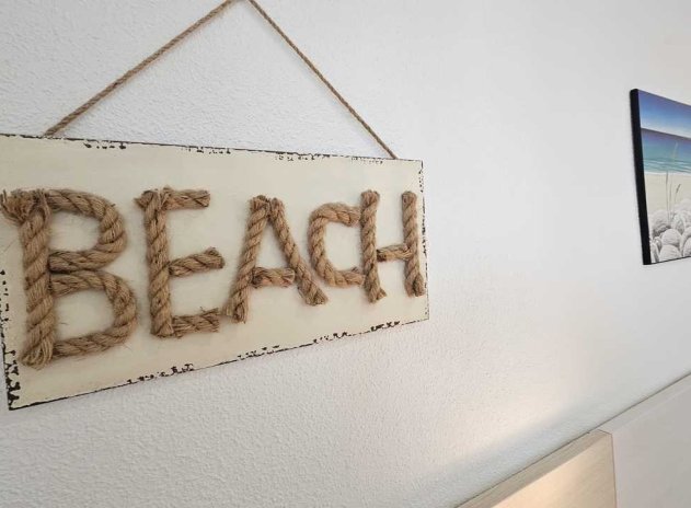 Resale - Apartment / Flat * - Mil Palmeras *