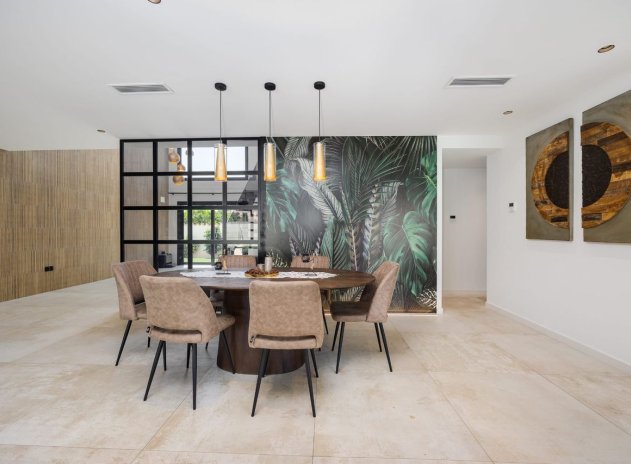 Herverkoop - Villa - Torrevieja