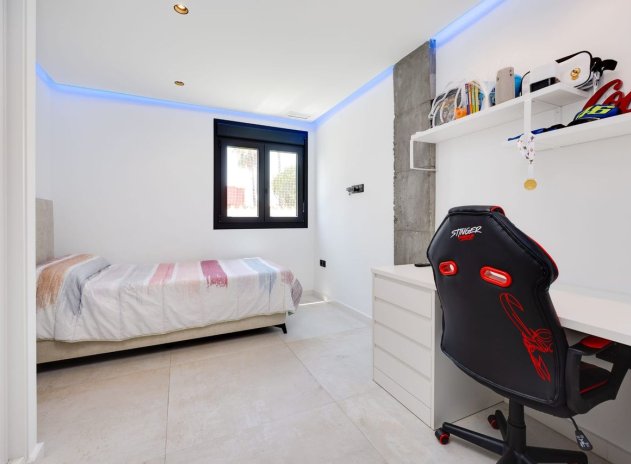 Herverkoop - Villa - Torrevieja