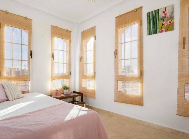 Herverkoop - Villa - Orihuela Costa - La Florida