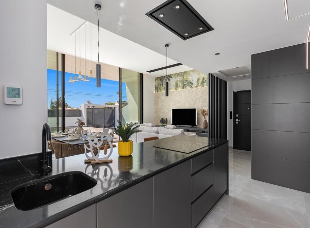 Herverkoop - Villa - Torrevieja - Los Balcones