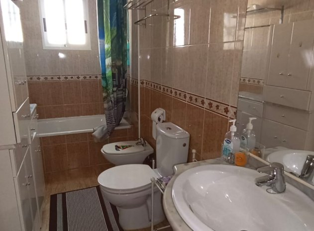 Herverkoop - Villa - Orihuela Costa