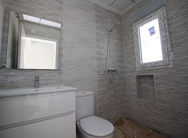 Resale - Villa * - Pinoso *