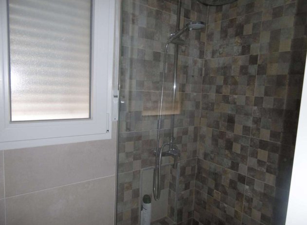 Resale - Villa * - Pinoso *