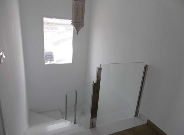 Resale - Villa * - Pinoso *