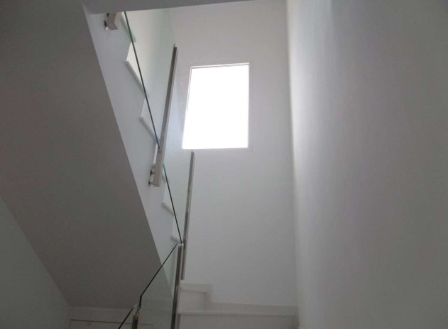 Resale - Villa * - Pinoso *