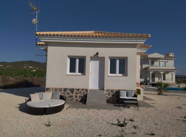 Resale - Villa * - Pinoso *