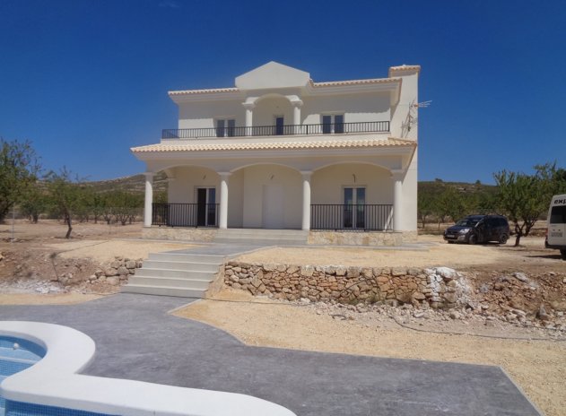 Obra nueva - Villa - Pinoso