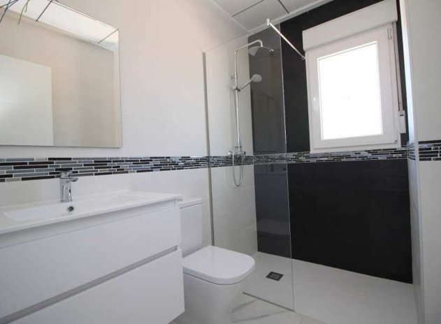 Obra nueva - Villa - Pinoso