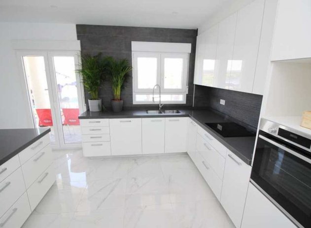 Obra nueva - Villa - Pinoso