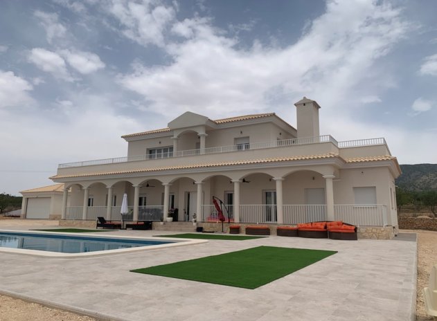 Neue Gebäude - Villa - Pinoso