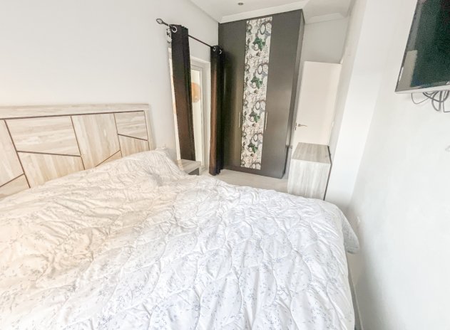 Herverkoop - Appartement - Torrevieja - La Mata