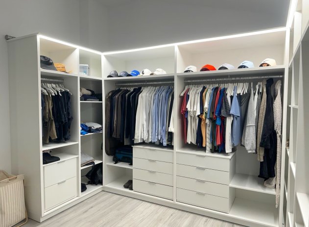 Herverkoop - Villa - Alfas del Pí - pueblo