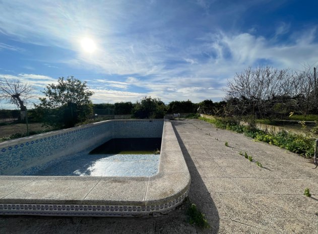 Herverkoop - Villa - Benejúzar