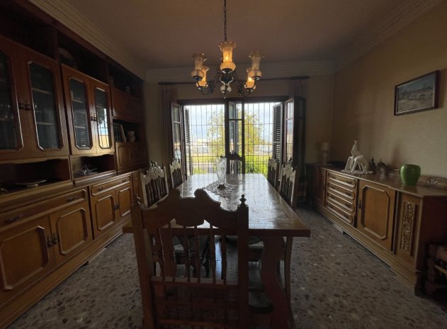 Herverkoop - Villa - Benejúzar