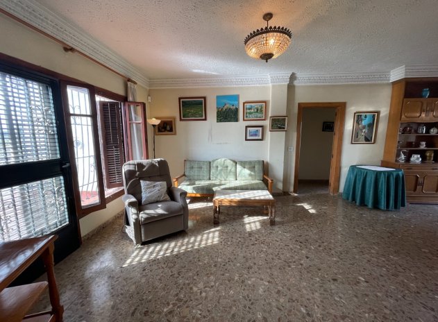 Herverkoop - Villa - Benejúzar