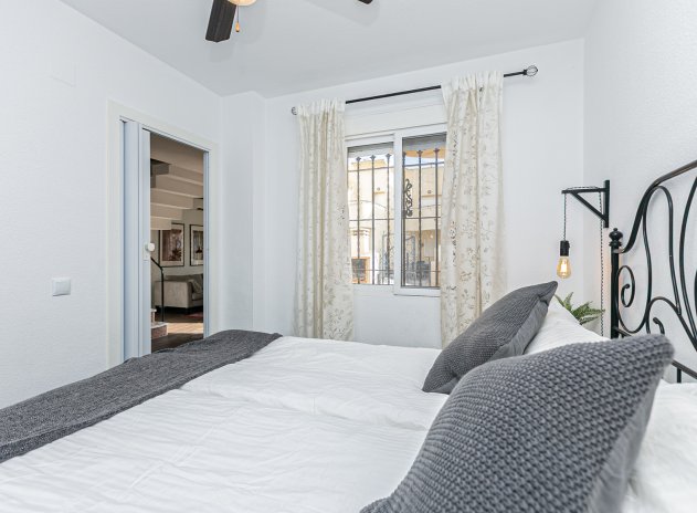 Herverkoop - Rijwoning - Torrevieja - Torretas