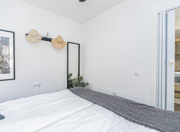 Herverkoop - Rijwoning - Torrevieja - Torretas