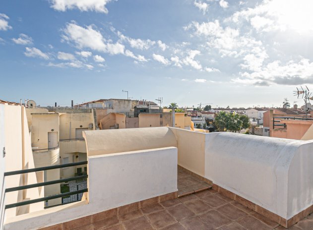 Herverkoop - Rijwoning - Torrevieja - Torretas