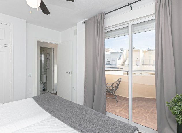 Herverkoop - Rijwoning - Torrevieja - Torretas