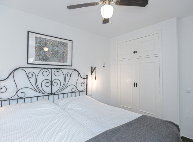 Herverkoop - Rijwoning - Torrevieja - Torretas